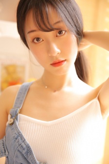 用塞子堵住里面的液体作文怎么写
